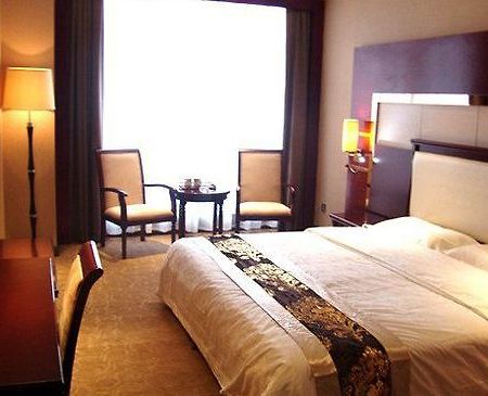 Guangming Hotel Weinan Room photo